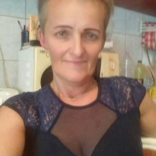 3f8e53profilképe
