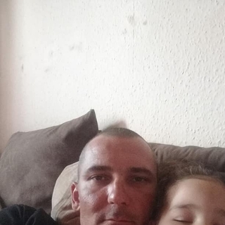 c2ff9f1ffprofilképe