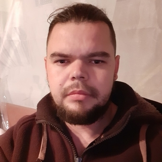 75b39f54profilképe