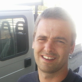 60d5b37e31profilképe