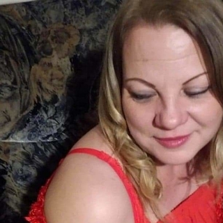 0b5a990413227profilképe