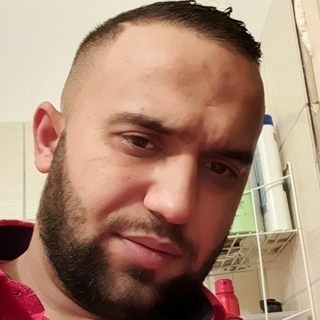 81f3fprofilképe