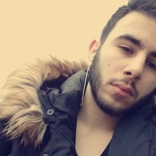 95526abdbb8profilképe