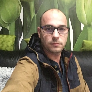 7cc95f30ea26profilképe