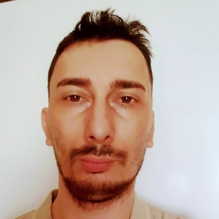 ab9937aa9profilképe