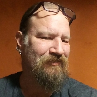 7756bf832profilképe