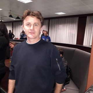 3ad9b7bf085profilképe