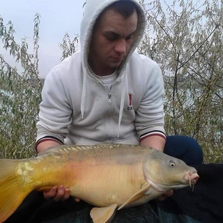 60ca6e2b80profilképe