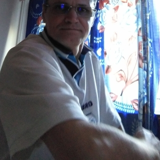 596ed88f3dbdprofilképe