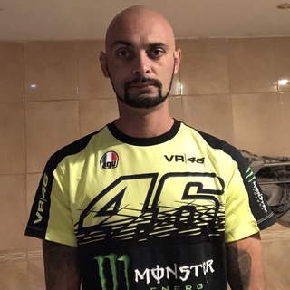 530ab3bfprofilképe