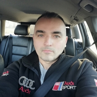 1cbab700profilképe