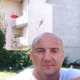 04fde73a7profilképe