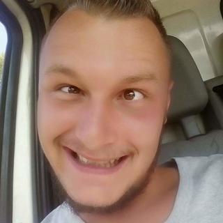 1a2d9d5ea5profilképe