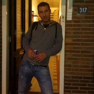 f6b448profilképe