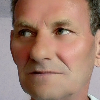 dd83ce3profilképe