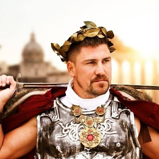 762b5fff0bprofilképe