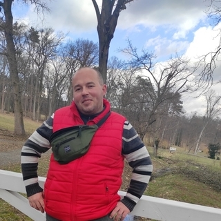 7ec68c892profilképe