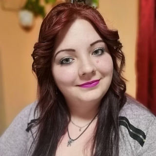 98e7b421bcb50dprofilképe