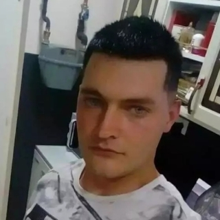 5af1d360profilképe