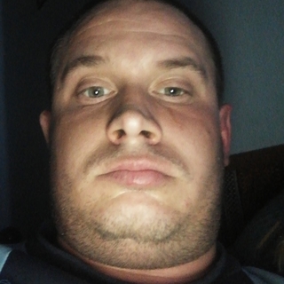 5c1876b1b4b453profilképe