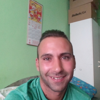 9aa9fcb6profilképe