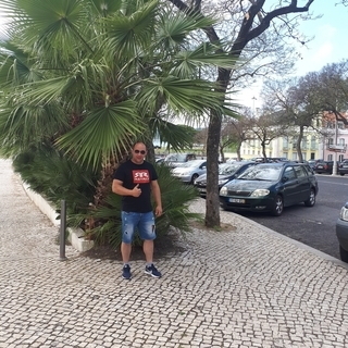 7e4d688354profilképe