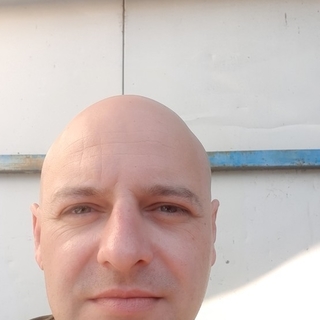 b6622cf2b8aprofilképe