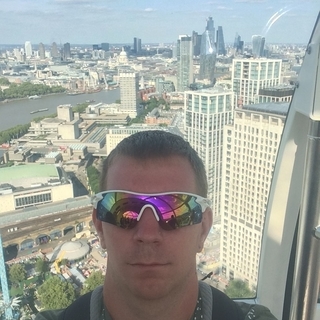 033f825b49profilképe