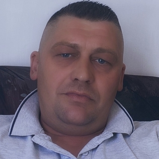 ce9df1b70profilképe