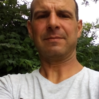 a9093887profilképe