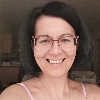 55d221008profilképe