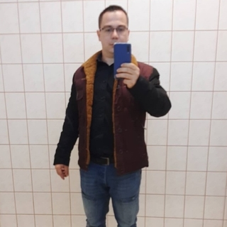 0f7d2profilképe