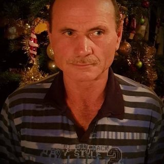 9a5fe67af0b7profilképe