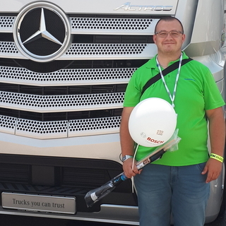 6f43a1cd6a221bb2profilképe