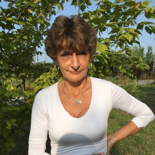 2d35dda04aprofilképe