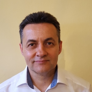 b0c4a0be7fprofilképe