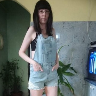 8a5af60profilképe
