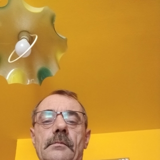 38c58de9profilképe