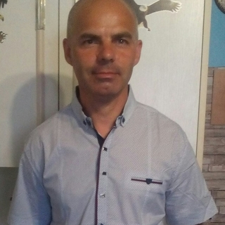 2d073316profilképe