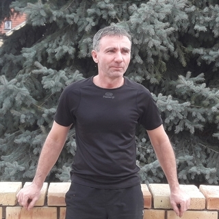 8e27ffcf2profilképe