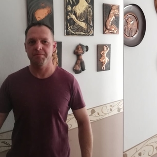 cfbb3a40dbprofilképe