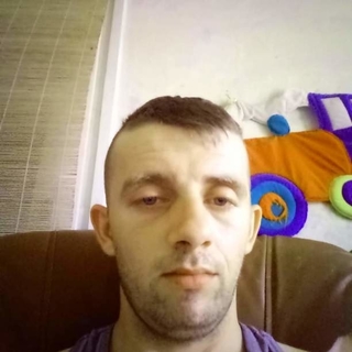7dd882bprofilképe